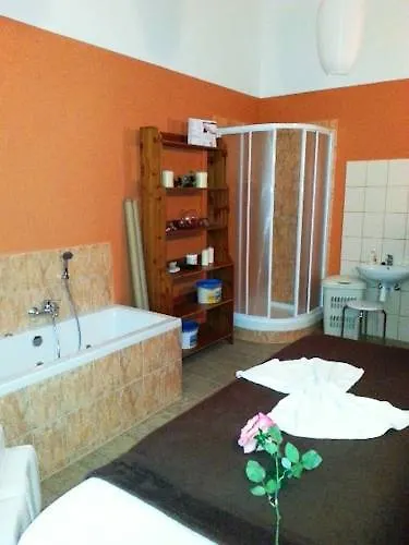 Hotel Kucera Karlovy Vary 3*,  Czech Republic